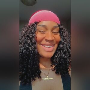 Meet your Posher, CEO Debbyz_World